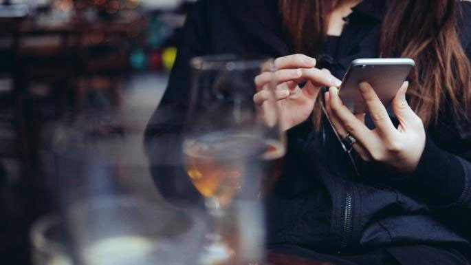 Η εφαρμογή καιρού σε ορισμένα Alcatel smartphones είναι malware...