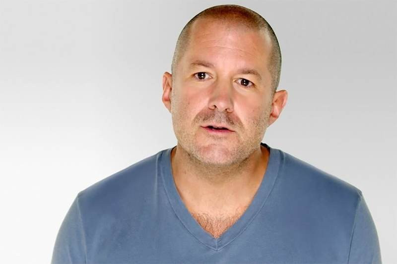 Airbnb: Ανακοίνωσε έναρξη συνεργασίας με τον Jony Ive