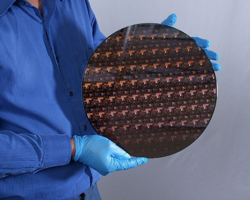 IBM: Δημιούργησε το πρώτο chipset σε κλίμακα 2nm!