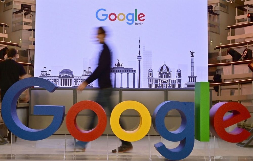 Google: Απολύει άμεσα 12.000 εργαζόμενους!