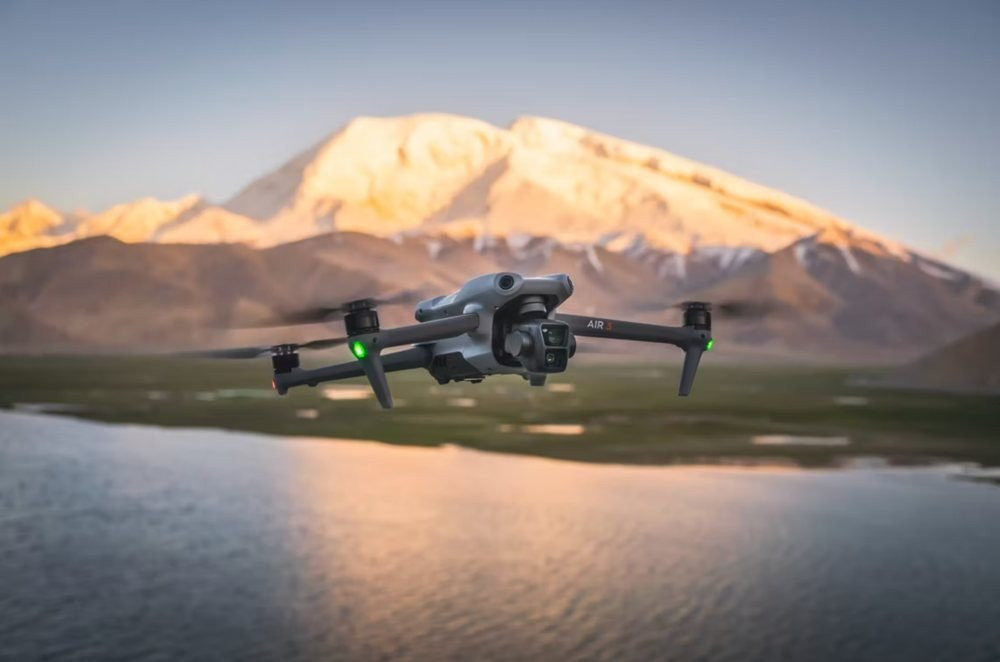 DJI Air 3: Επίσημα με dual 4K κάμερες και αυτονομία πτήσης 46 λεπτά