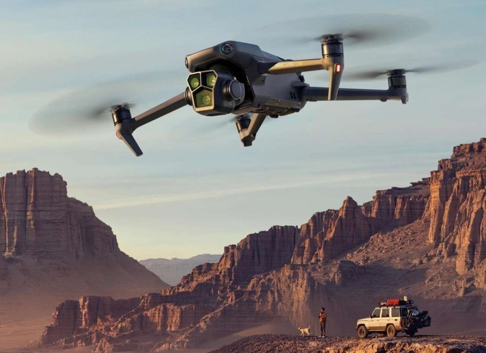 DJI Mavic 3 Pro: Επίσημα με τριπλό σύστημα κάμερας και σημαντικές βελτιώσεις