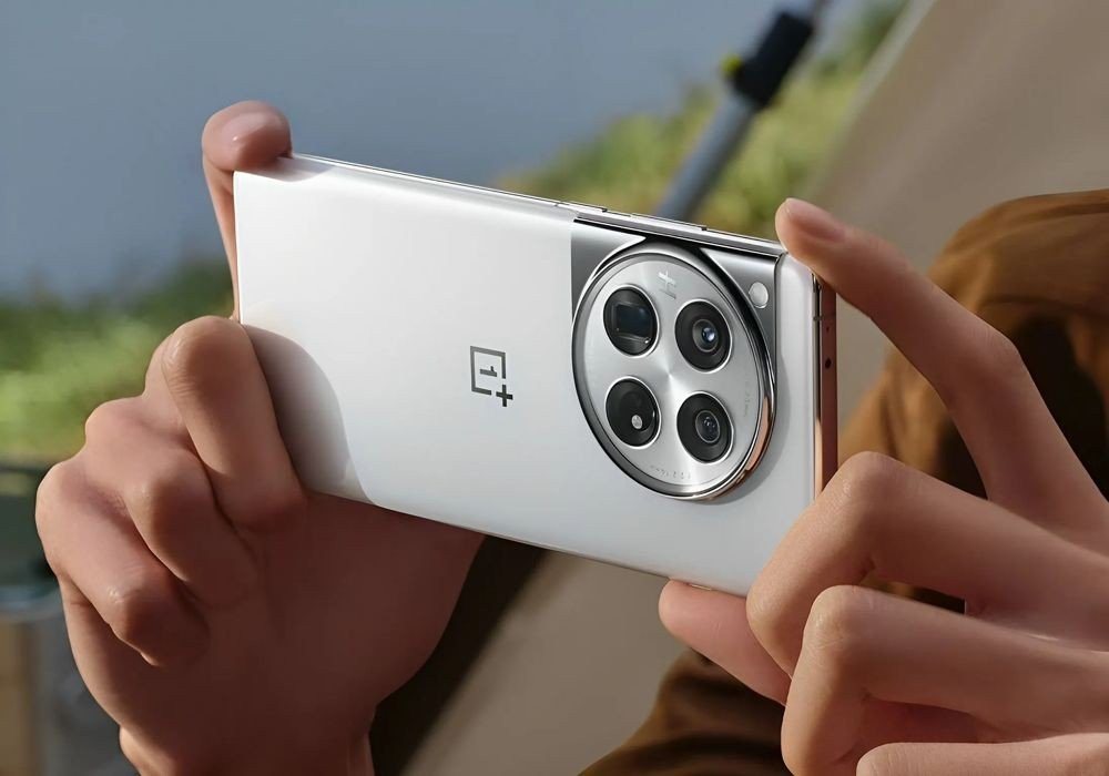 OnePlus 12: Επίσημα το παγκόσμιο λανσάρισμα στις 23 Ιανουαρίου