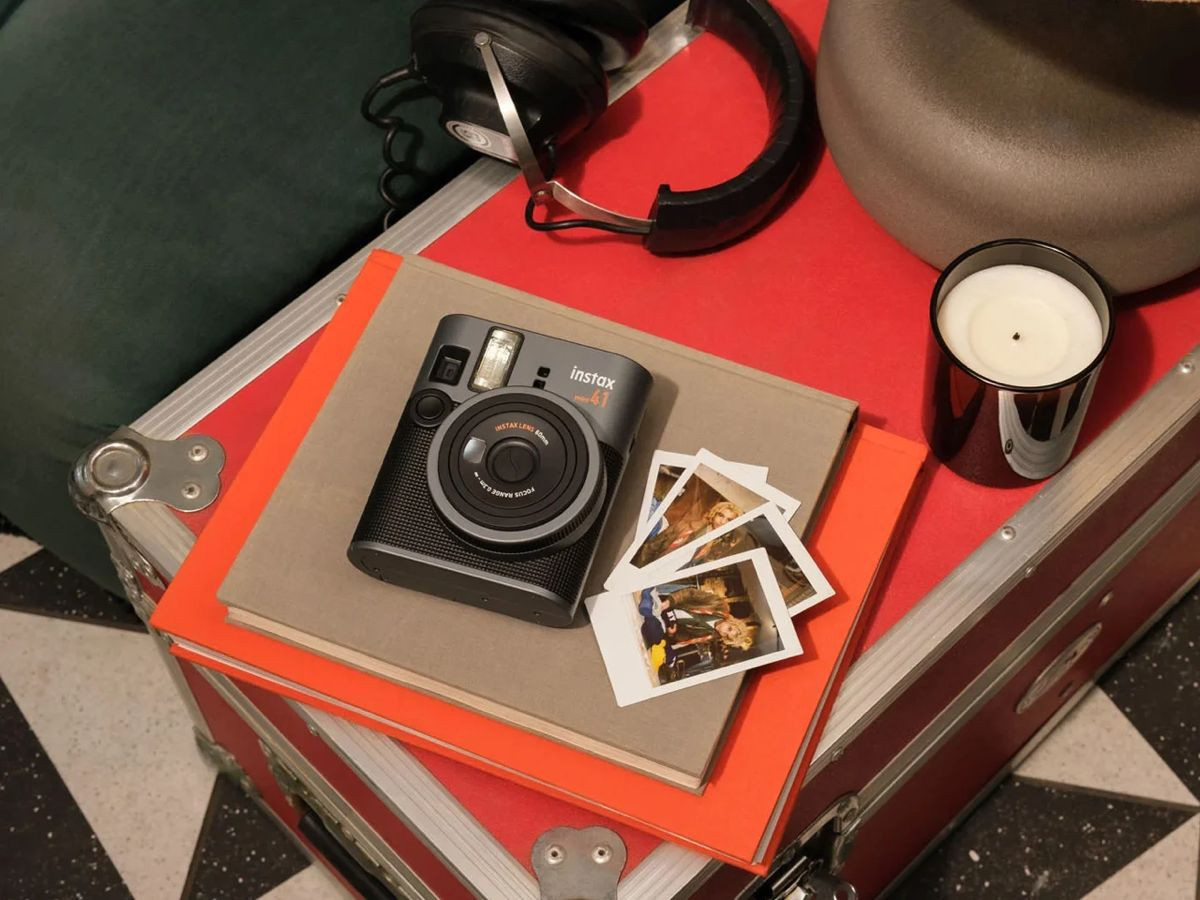 Fujifilm Instax mini 41: Η νέα instant camera με προηγμένα χαρακτηριστικά
