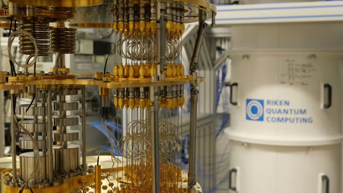 Fujitsu και RIKEN παρουσιάζουν υπεραγώγιμο κβαντικό υπολογιστή 256 qubits