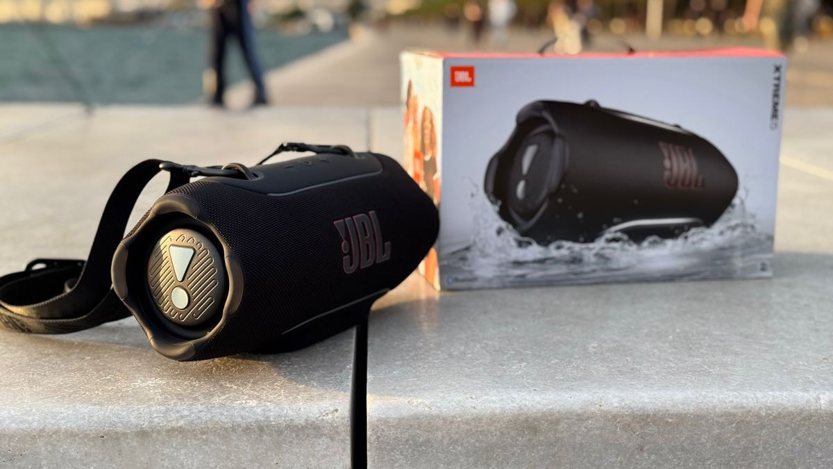 Δοκιμάζοντας το JBL Xtreme 5: Ένα σκληροτράχηλο ηχείο για πραγματική χρήση