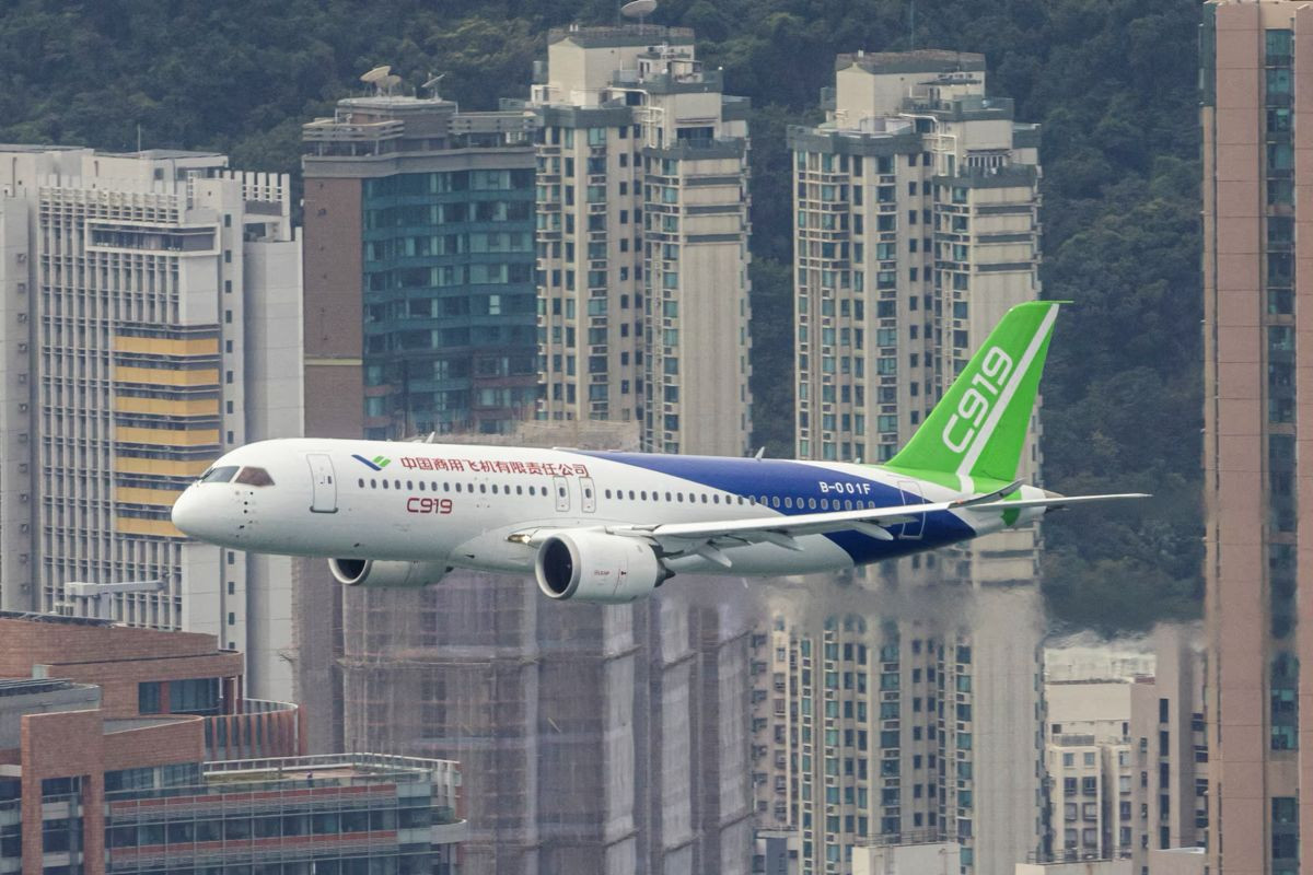 COMAC C919: Πρώτη διεθνής εμπορική πτήση για την «απάντηση» της Κίνας σε Airbus και Boeing