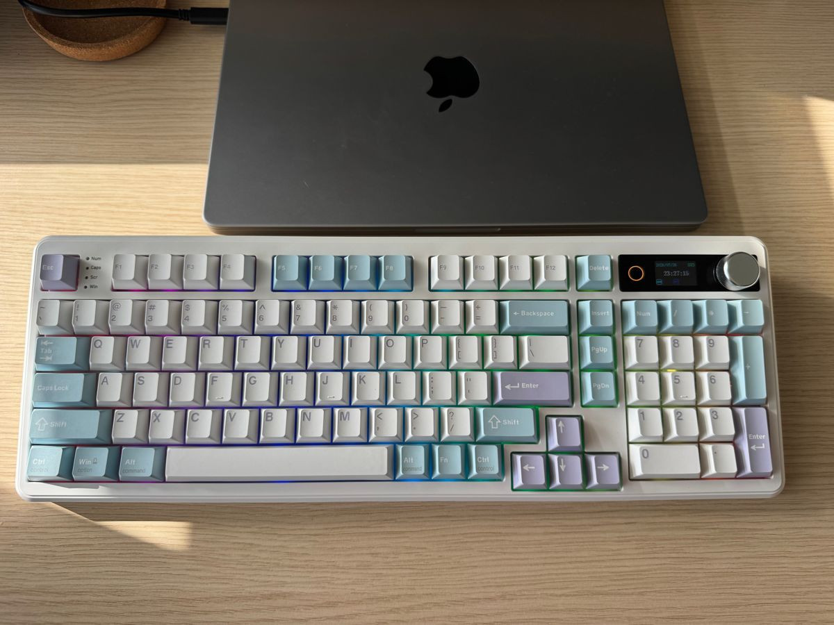 Epomaker TH99 Pro Review: Η απόλυτη ισορροπία παραγωγικότητας και premium αίσθησης στο γραφείο