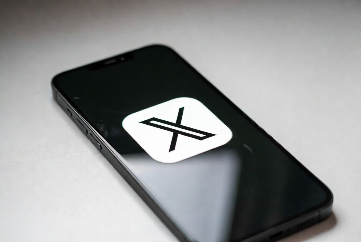 Απάτη στο X: Πώς τα ψεύτικα email ασφαλείας κλέβουν κωδικούς