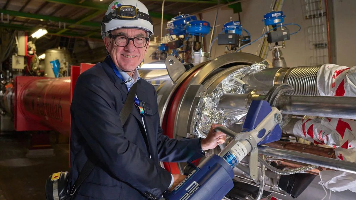 Το CERN αποσυνδέει τον Μεγάλο Επιταχυντή Αδρονίων για την αναβάθμιση του HiLumi