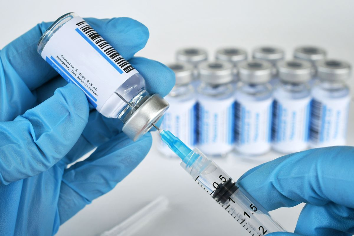 Εμβόλιο mRNA των Moderna και Merck μειώνει κατά 42% την υποτροπή μελανώματος!