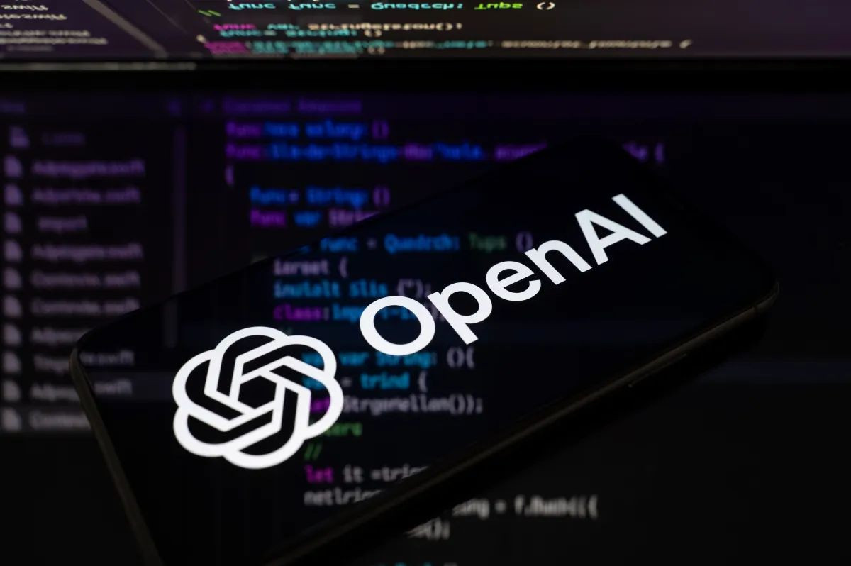 OpenAI: Σταματά την εκπαίδευση AI μοντέλων στο live Internet λόγω κινδύνων ασφαλείας