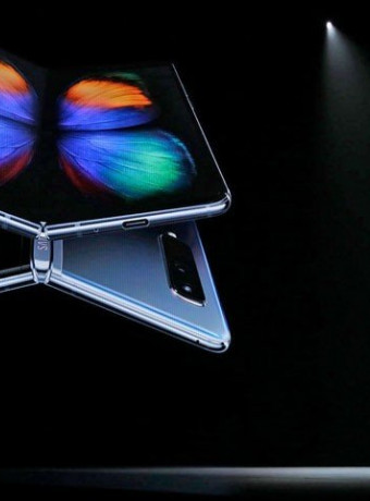 Samsung Galaxy Fold: Η αλυσίδα Best Buy ακύρωσε όλες τις προπαραγγελίες των πελατών της image
