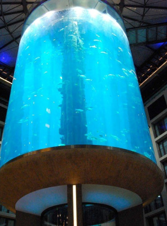 Aquadom Aquarium στο Radisson SAS Hotel Berlin! image