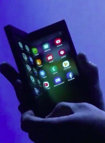 Samsung Foldable: Πρώτες πληροφορίες για την ανάλυση των οθονών, την αυτονομία, την τιμή και τη διαθεσιμότητα image