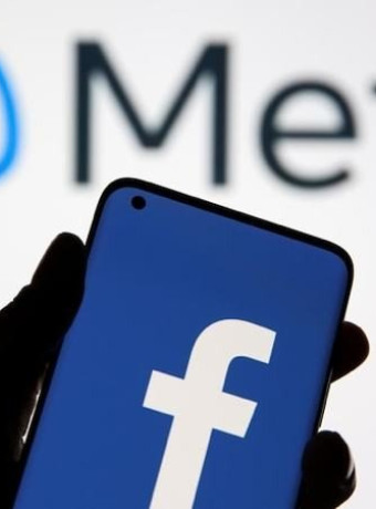 Facebook: Για πρώτη φορά μείωση χρηστών στο κοινωνικό δίκτυο image