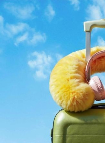 Klarna: Οι επιπτώσεις της αύξησης του κόστους ζωής στις διακοπές των Ελλήνων image