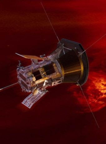 Το Parker Solar Probe της NASA «φίλησε» τον Ήλιο! image