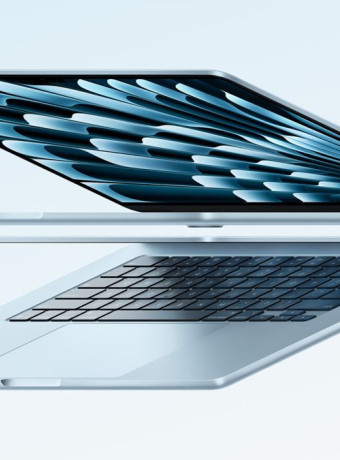 Νέο MacBook Air με επεξεργαστή M4 και νέα απόχρωση Sky Blue. image