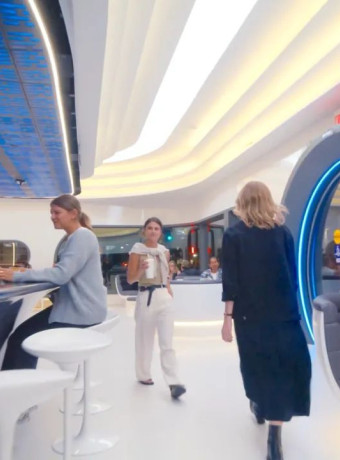 Η Tesla εγκαινίασε το πρώτο της εστιατόριο [Video] image