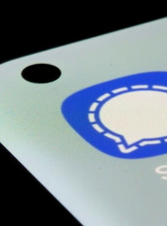 Signal εναντίον της ΕΕ: Το Chat Control λειτουργεί σαν malware στη συσκευή σας image