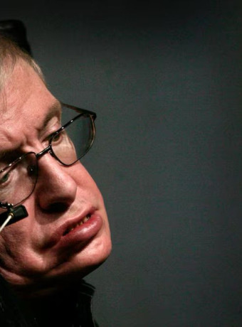 Stephen Hawking: Γιατί έδωσε στην ανθρωπότητα «διορία» 1.000 ετών image
