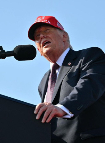 Ο Trump φέρνει την OpenAI στο Πεντάγωνο και αποκλείει την Anthropic image