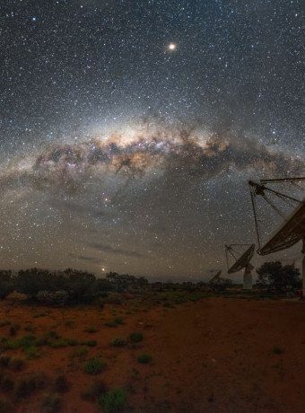 Λύθηκε το μυστήριο των Fast Radio Bursts: Η νέα ανακάλυψη που ξεκλειδώνει το βαθύ Διάστημα image