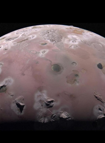 Το Juno της NASA καταγράφει ακραίες θερμοκρασίες κάτω από την επιφάνεια της Ιούς image