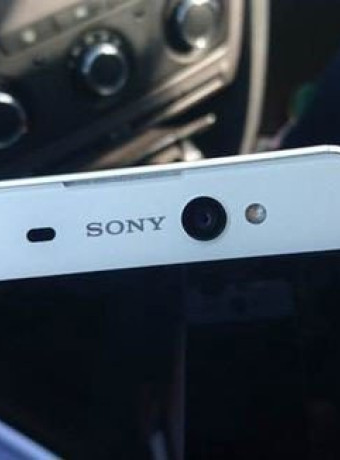 Sony Xperia C6: Νέα διαρροή αποκαλύπτει bezelless οθόνη και flash στην πρόσοψη image