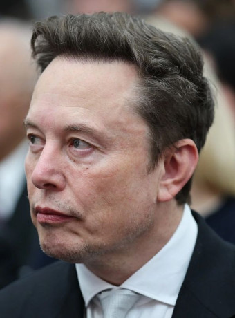 Elon Musk: Υποσχέθηκε ότι θα δωρίσει 1 μετοχή της SpaceX σε κάθε παιδί στις ΗΠΑ μέσα στο 2027 image