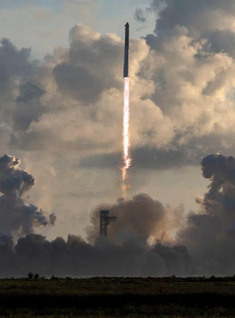 Η SpaceX γράφει ιστορία: Το Starship τέθηκε για πρώτη φορά σε τροχιά image