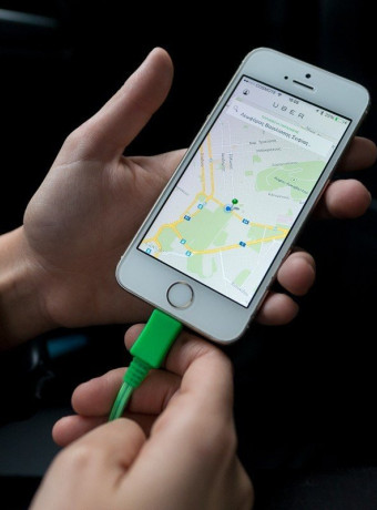 Η Uber έφτασε στην Αθήνα με το uberTAXI, μια πλατφόρμα για όλους τους οδηγούς Ταξί image