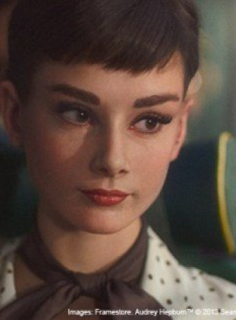 Η Audrey Hepburn "ανασταίνεται" σε εκπληκτική διαφήμιση σοκολάτας. Πραγματικά εντυπωσιακό αποτέλεσμα! [Video] image