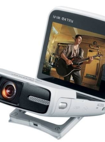 Canon LEGRIA Mini, η νέα βιντεοκάμερα για να βάζεις και τον εαυτό σου στο κάδρο [Video] image