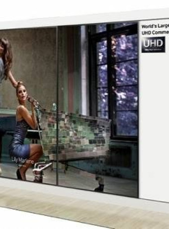 Οθόνη 31.5'' Ultra HD και video wall από τρεις οθόνες 98'' UHD από τη Samsung [IFA Berlin 2013] image