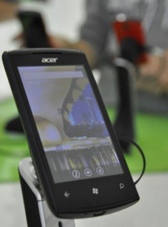Acer Allegro (aka W4) Windows Phone Mango smartphone με €299 image