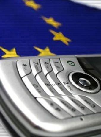 H EE ζητά πιο χαμηλές χρεώσεις στο Roaming image