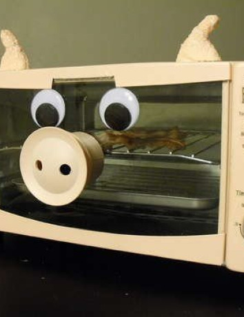 Bacon Alarm Clock, ξυπνητήρι-φούρνος για να μη χάνετε χρόνο! image