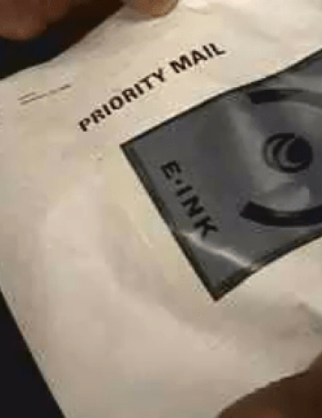 Νέες οθόνες E-Ink τοποθετούνται σε ρούχα, χαρτί και αναπαράγουν έγχρωμα videos! image