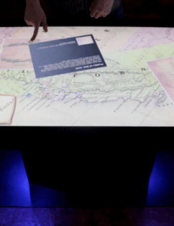 Ideum MT-55 Multitouch Table image