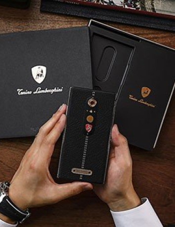 Alpha-One: Το νέο υπερπολυτελές και πανάκριβο smartphone από την Tonino Lamborghini [Video] image