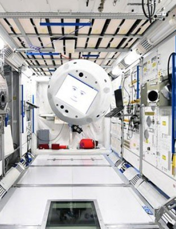 Η SpaceX εφοδιάζει με 3 τόνους προμήθειες τον Διαστημικό Σταθμό ISS σε χρόνο ρεκόρ image