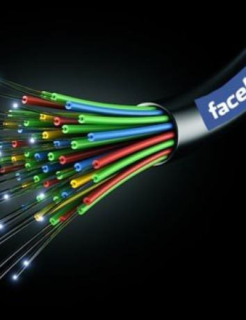 Google, Facebook, Amazon και Microsoft αγοράζουν τα καλώδια του...Internet! image