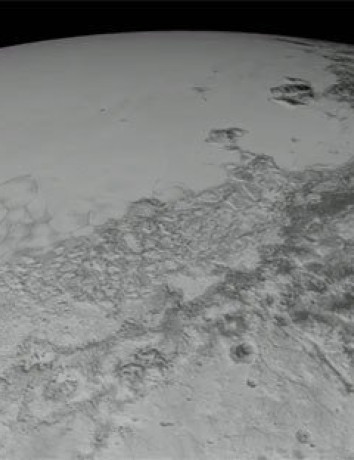 NASA: Εντυπωσιακό flyover video με τις τελευταίες λήψεις από τον Πλούτωνα image