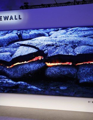 Samsung "The Wall": Μια εντυπωσιακή αρθρωτή οθόνη 146'' τεχνολογίας MicroLED [CES 2018] image