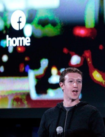 Αυτό είναι το πραγματικό Facebook Home! [Humor] image