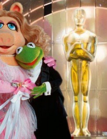 Χιλιάδες υποστηρικτές των Muppets για την παρουσίαση των Βραβείων Oscar! image