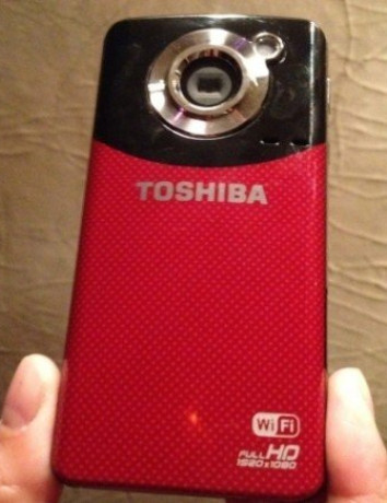 Toshiba Camileo AIR10 και Z100 3D, οι νέες βιντεοκάμερες της εταιρίας [CES 2012] image