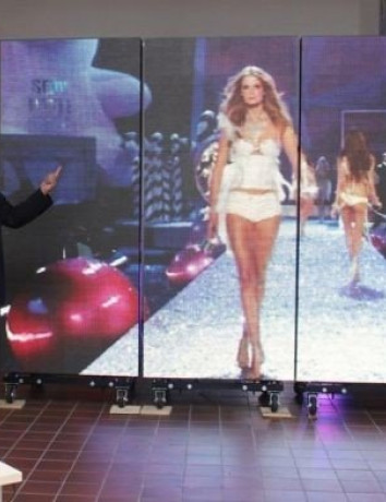 Ηλιακή οθόνη LED από τη Megatex image